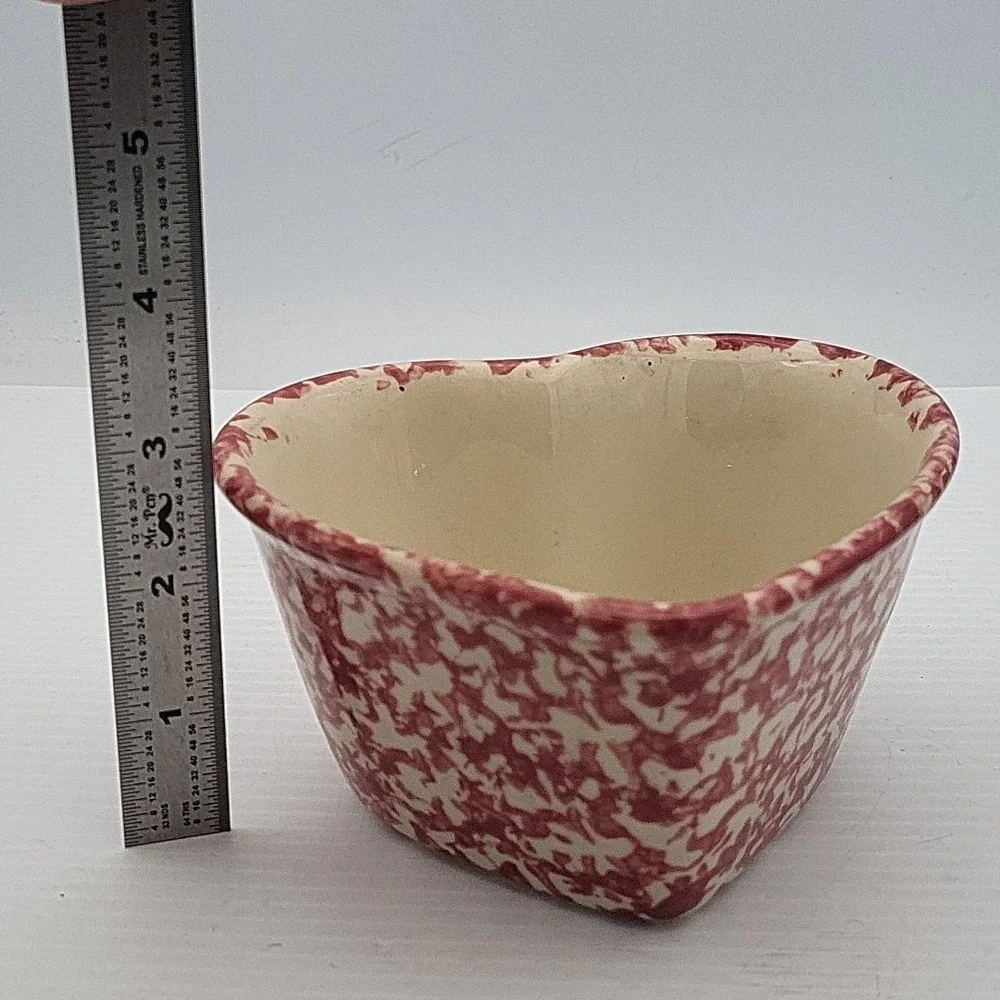 Roseville Pottery Red Spongeware Heart‎ Shape Bowl Gerald Henn